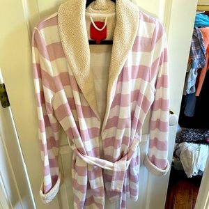 Victoria Secret Robe M